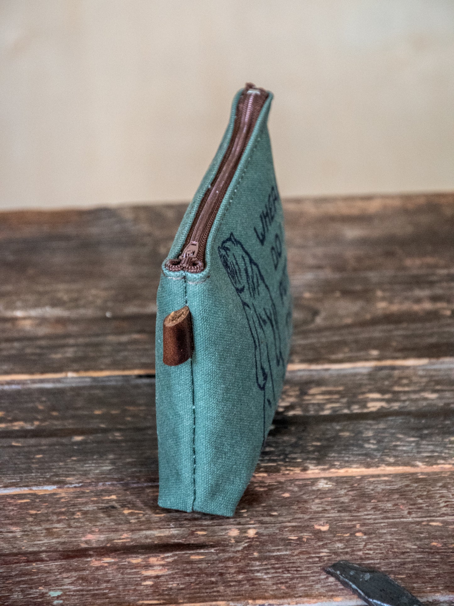 The Canvas Printed Zipper Pouch |  Where do I put the Mad?